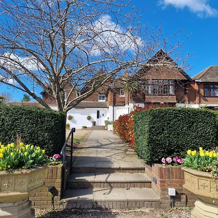 Tottington Manor Hotel Henfield Ngoại thất bức ảnh