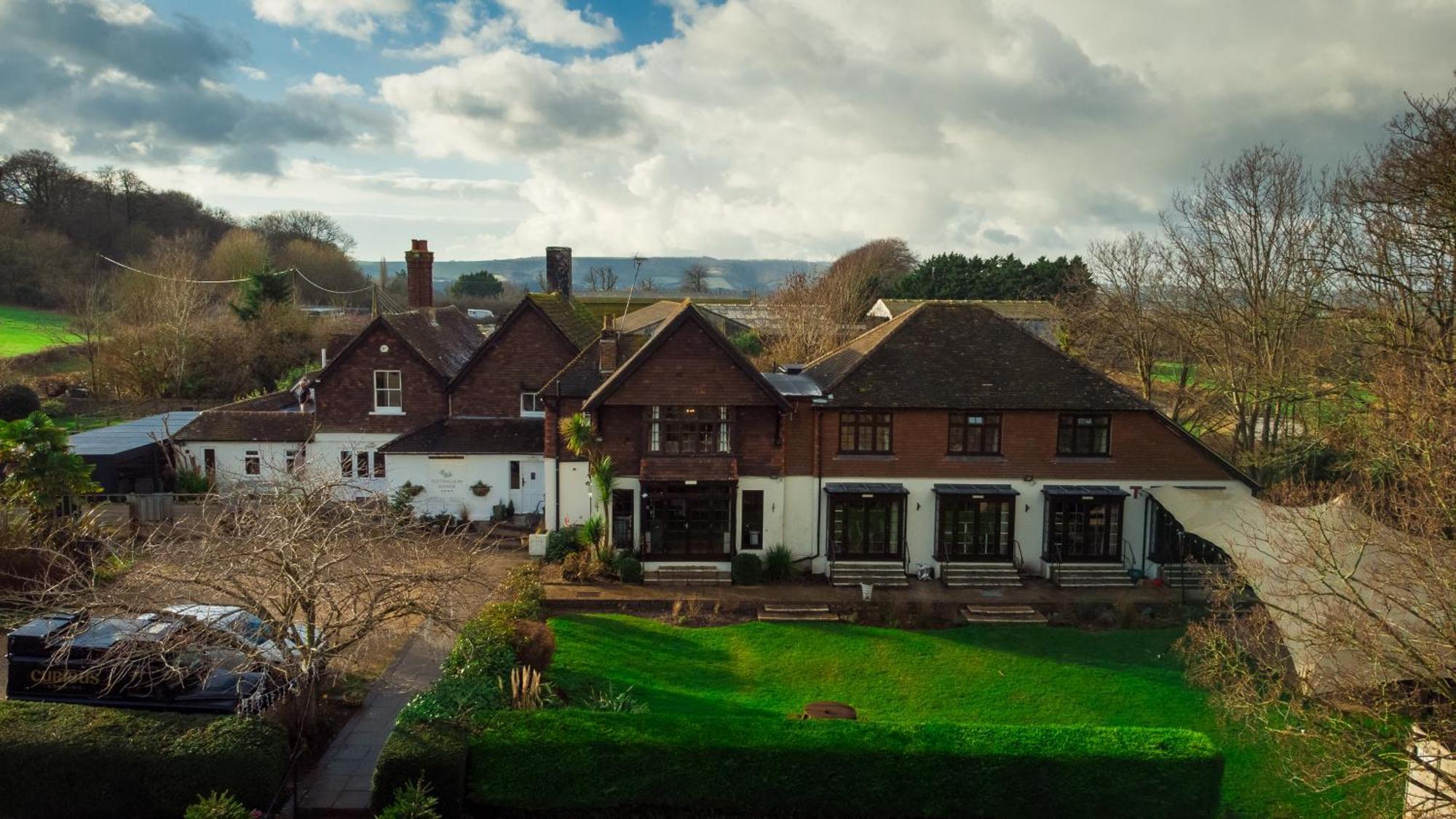 Tottington Manor Hotel Henfield Ngoại thất bức ảnh