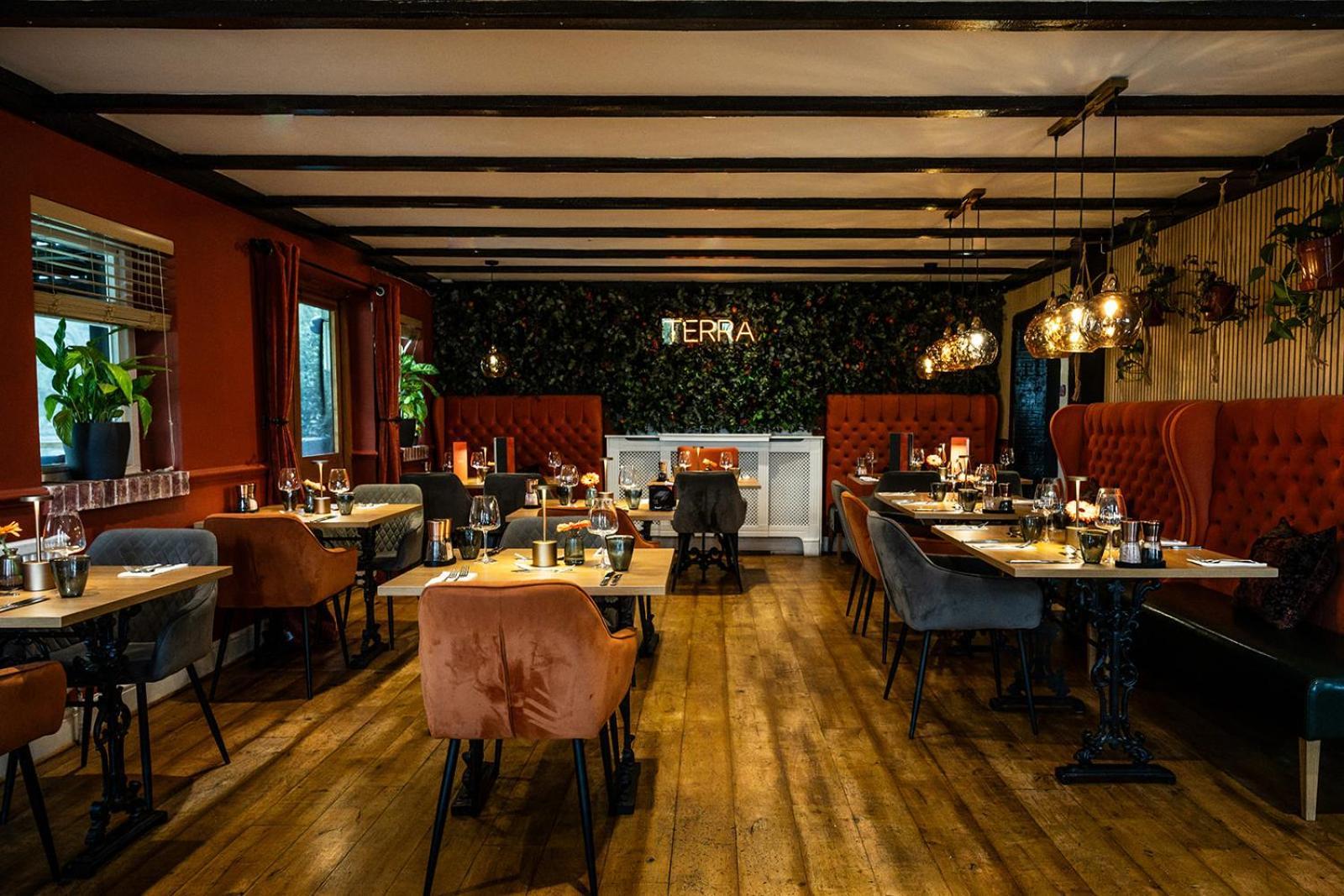 Tottington Manor Hotel Henfield Ngoại thất bức ảnh