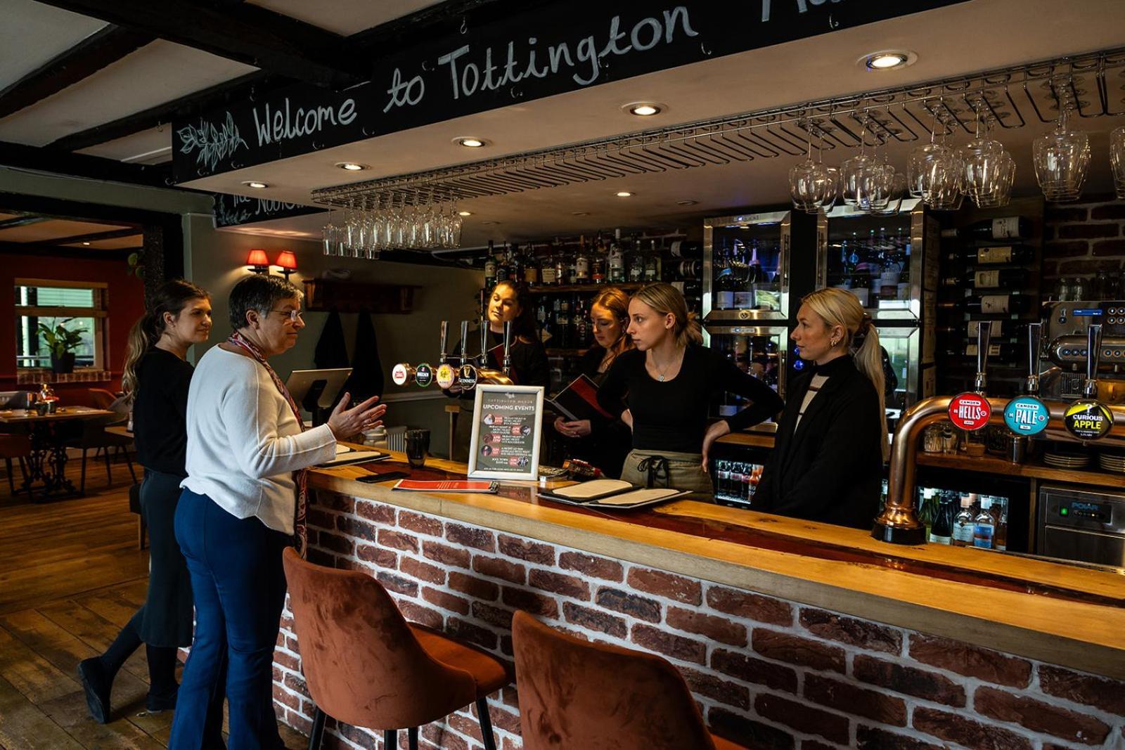 Tottington Manor Hotel Henfield Ngoại thất bức ảnh